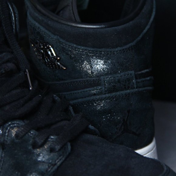Air Jordan 1 Retro High "Heiress Black" - Picture 6 of 12